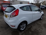 Ford Fiesta Image 6