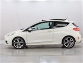 Ford Fiesta Image 6