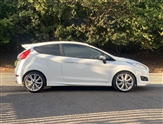 Ford Fiesta Image 5