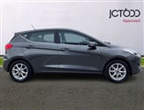 Ford Fiesta Image 4