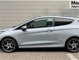 Ford Fiesta Image 6