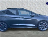 Ford Fiesta Image 4