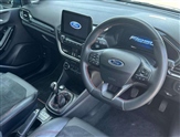 Ford Fiesta Image 6