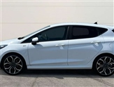 Ford Fiesta Image 6