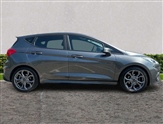 Ford Fiesta Image 2