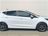 Ford Fiesta Image 2
