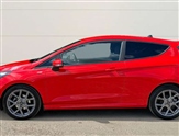 Ford Fiesta Image 6