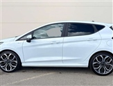 Ford Fiesta Image 6