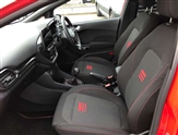Ford Fiesta Image 6