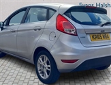 Ford Fiesta Image 5