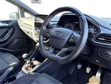 Ford Fiesta Image 6
