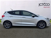 Ford Fiesta Image 4