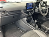 Ford Fiesta Image 2