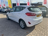 Ford Fiesta Image 4