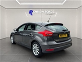 Ford Focus Image 2