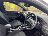 Ford Focus Image 2