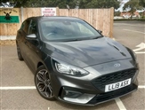 Ford Focus Image 2
