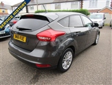 Ford Focus Image 6
