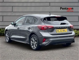 Ford Focus Image 2