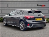 Ford Focus Image 2