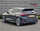 Ford Focus Image 2