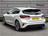 Ford Focus Image 2
