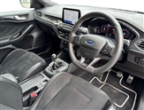 Ford Focus Image 6