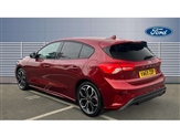 Ford Focus Image 2