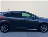 Ford Focus Image 2