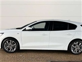 Ford Focus Image 6