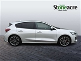 Ford Focus Image 2