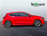 Ford Focus Image 2