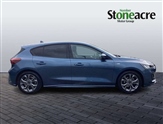 Ford Focus Image 2