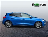 Ford Focus Image 2