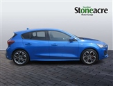Ford Focus Image 2