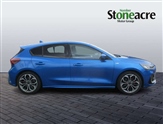 Ford Focus Image 2