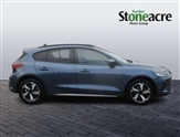 Ford Focus Image 2
