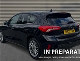 Ford Focus Image 2