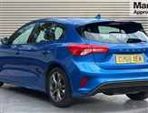 Ford Focus Image 5