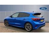 Ford Focus Image 2