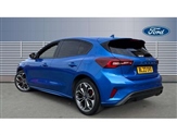 Ford Focus Image 2