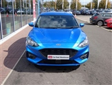 Ford Focus Image 2