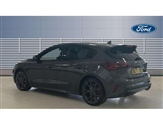Ford Focus Image 2