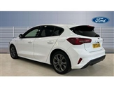 Ford Focus Image 2