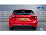 Ford Focus Image 6