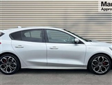 Ford Focus Image 2