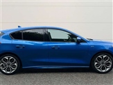 Ford Focus Image 2