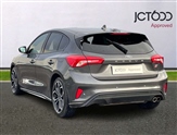 Ford Focus Image 3