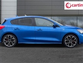 Ford Focus Image 2