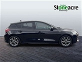 Ford Focus Image 2